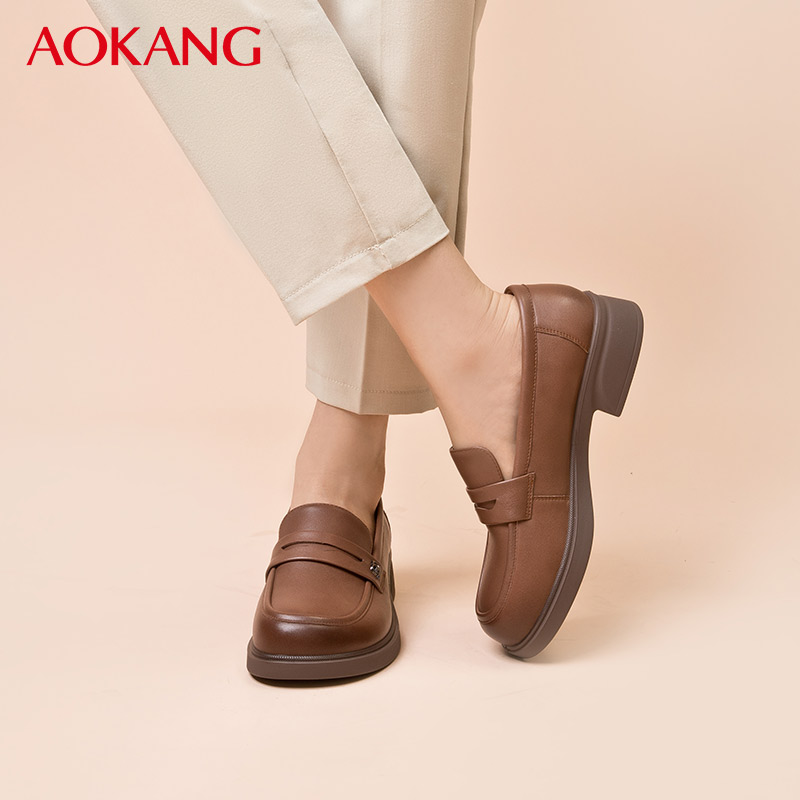 奥康女鞋2025舒适不累脚妈妈鞋真皮软底乐福鞋浅口单鞋通勤工作鞋
