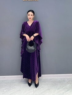 2025 秋款韩版气质V领纯色波点不规则金丝绒宽松连衣裙女