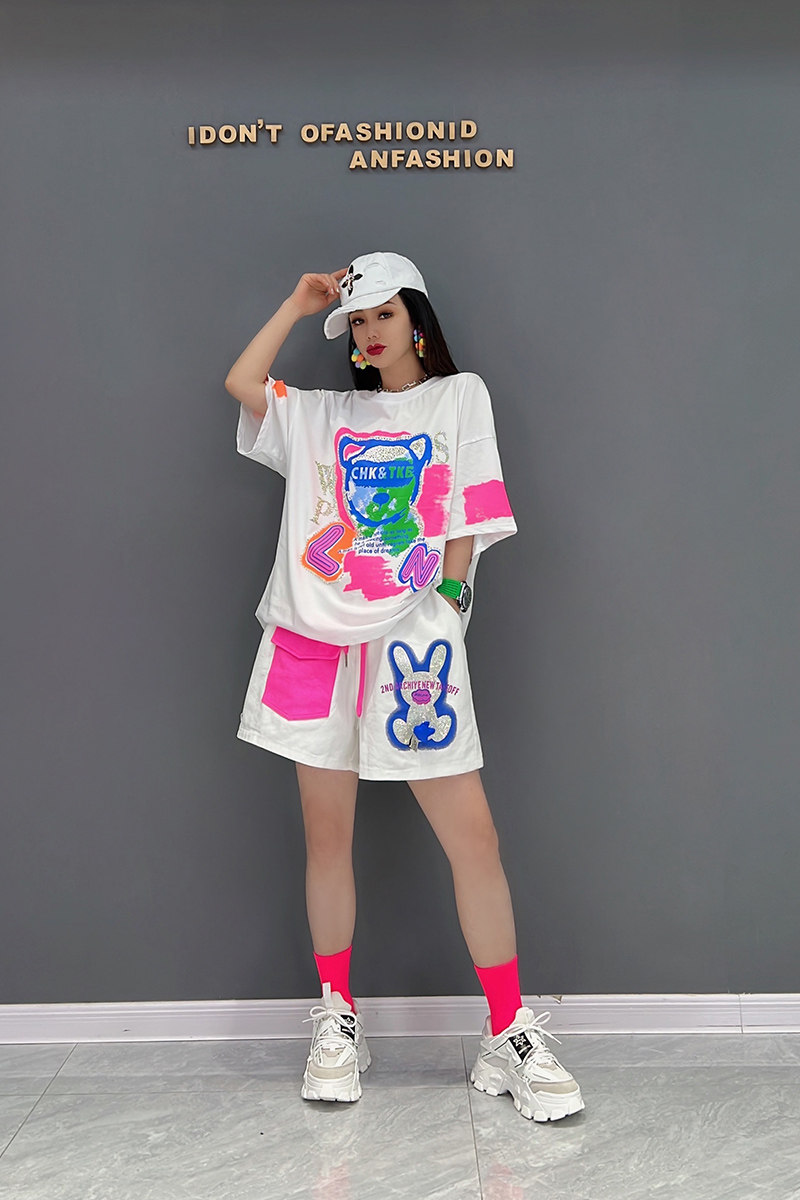 2025 秋季新款时尚套装休闲运动印花T恤短裤两件女,女装/女士精品,时尚套装,淘宝优惠券,粉丝福利购,淘宝优惠卷