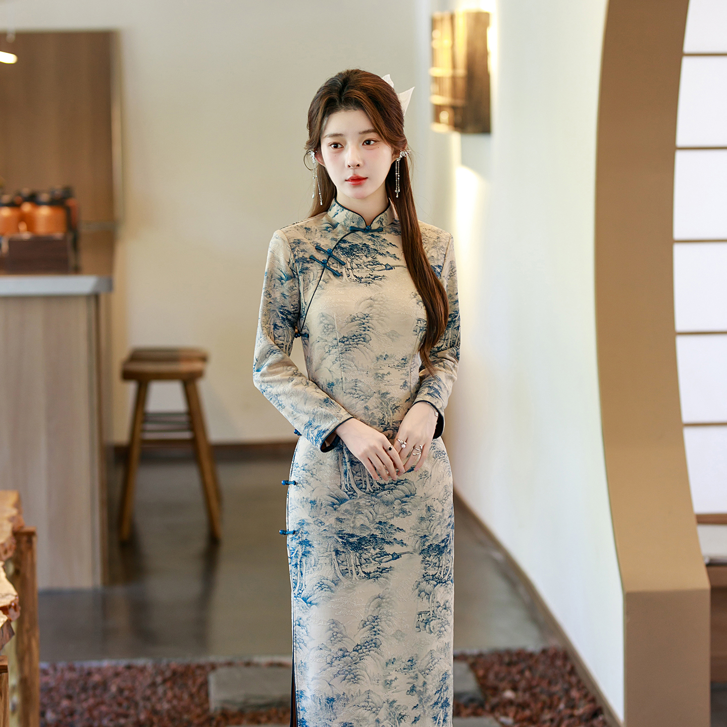 2025秋冬新款国风旗袍端庄大气女