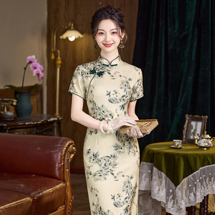 高级印花旗袍女新中式改良2025新款夏季花色小个子气质优雅日常穿