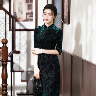 复古旗袍2025年秋冬新款年轻款新中式改良中袖奥黛连衣裙日常可穿