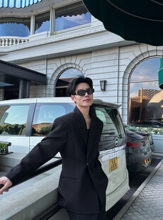 【及时雨东】26ss 金属标高定西服外套 男款 黑色