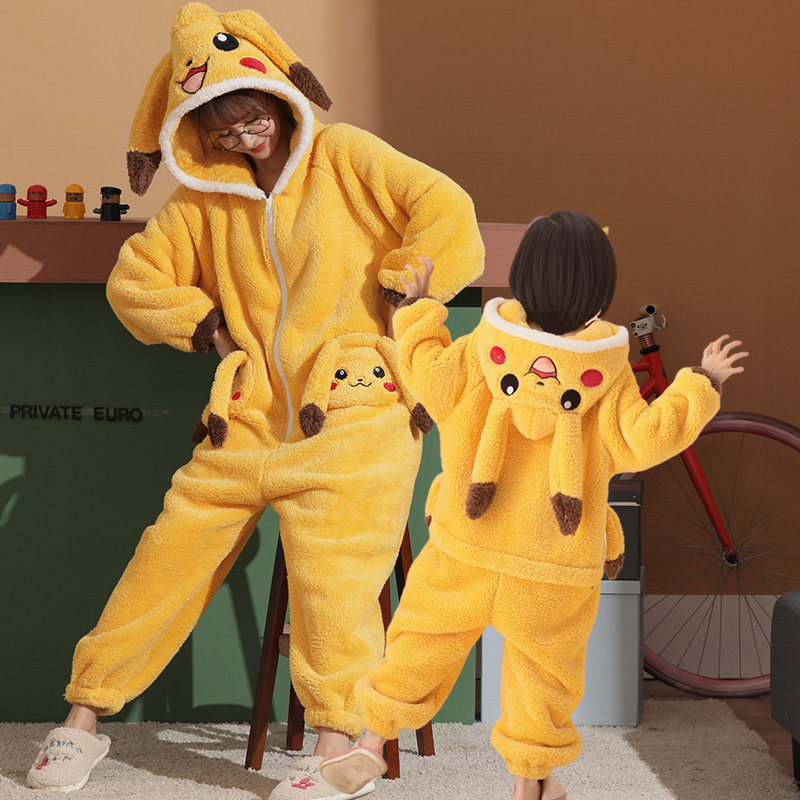 秋冬季亲子睡衣母女连体珊瑚绒加厚女孩可爱卡通儿童法兰绒家居服