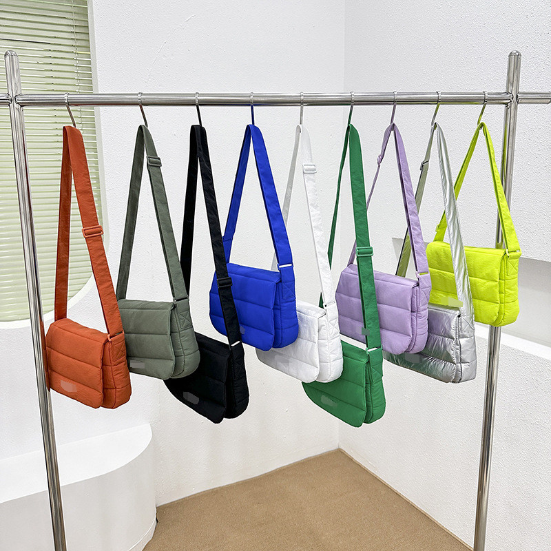 2025新款多色可爱马卡龙邮差包时尚斜挎包简约单肩包旅行小挎包女,箱包皮具/热销女包/男包,通用款女包,淘宝优惠券,粉丝福利购,淘宝优惠卷