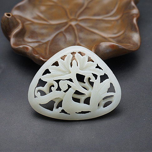 和田玉花开富贵玉吊坠挂件青白玉拉丝镂空雕刻花鸟玉佩玉坠毛衣坠