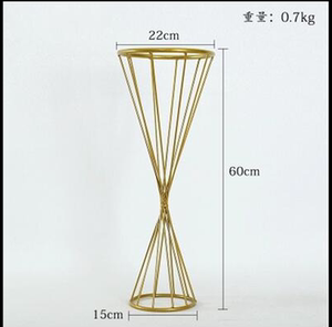 新品新款婚庆路引架子铁艺花器花蓝桌花金色花器路引家居饰品摆a.