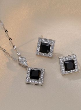 项链女网红彩色锆石几何小众时尚新款设计感吊坠气质套装钛钢项链