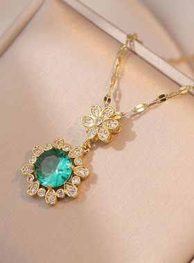 项链女 网红祖母绿锆石花朵小众时尚新款设计感吊坠气质钛钢项链