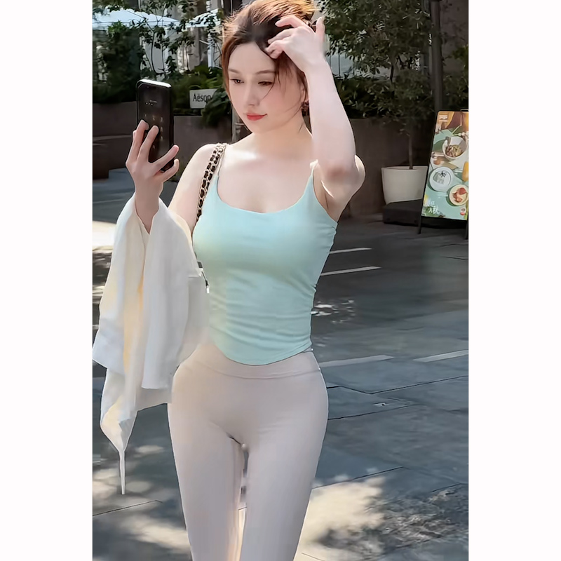 体美缘莱卡紧身提臀瑜伽裤