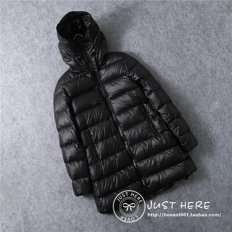 简约连帽中长轻便款纯色羽绒服