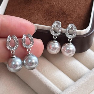 经典 闪钻航海扣施家澳白珍珠耳钉耳环s925银针小众通勤气质耳饰女