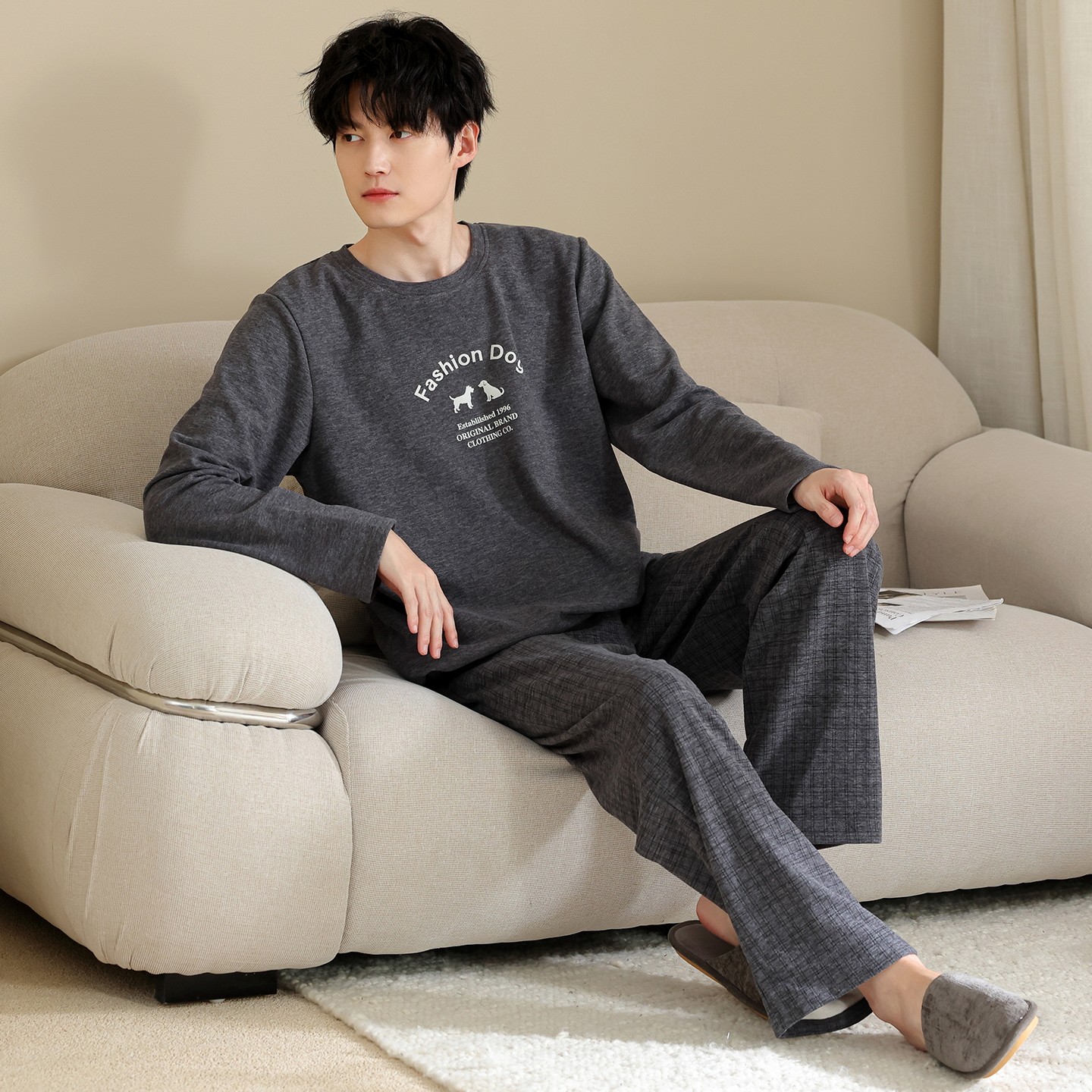 男士德绒家居服秋冬季加厚保暖圆领套头桑蚕丝羊毛绒弹力睡衣男生