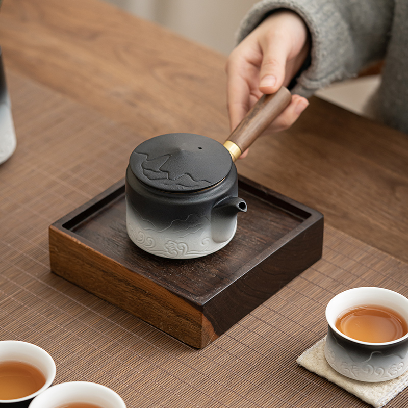 恬静生活中式陶瓷侧把壶