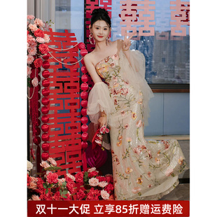 新中式 高级感小众出阁宴订婚礼服裙超仙敬酒服 晨袍女新娘2025新款