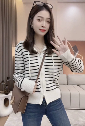 连帽条纹双拉链针织开衫女外套2024秋季新款宽松洋气毛衣开衫上衣