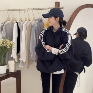 韩系休闲显瘦中长款 2026春季 外套 设计感立领三条杠冲锋衣女装 爆款