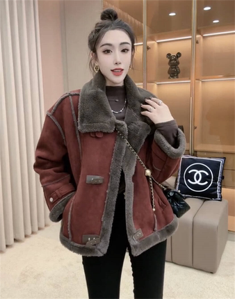 正品羊羔毛机车服外套女2024冬季新款皮毛一体加厚鹿皮绒毛毛上衣