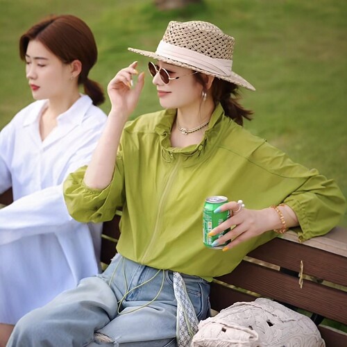 立领设计感抽绳防晒衣短外套