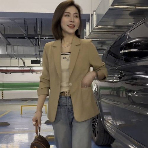 常规休闲气质九分袖西装外套女
