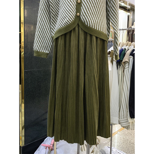 百搭休闲哑光丝绒a字半身裙 2025新款 高腰垂感百褶裙女中长款 秋装