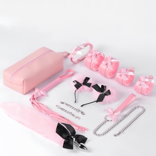 角色扮演禁固套装 尾巴项圈牵引手铐脚铐耳朵鞭子散鞭 Save