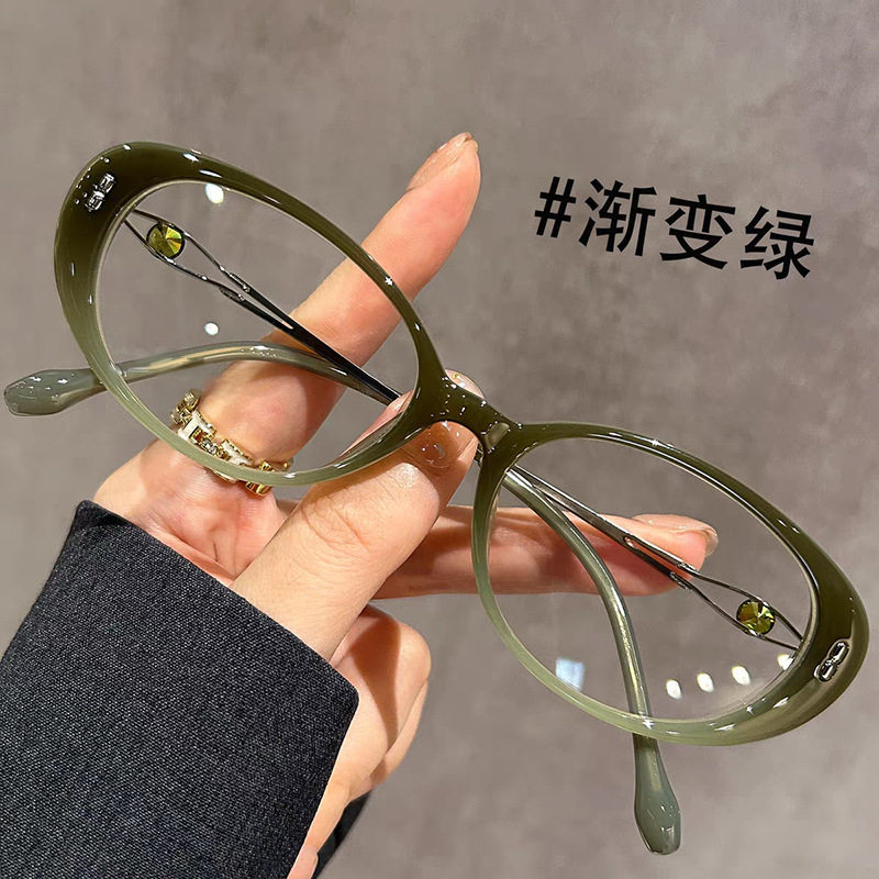 时尚高级感素颜老花镜女复古书呆子椭圆渐变框超轻防蓝光阅读老光