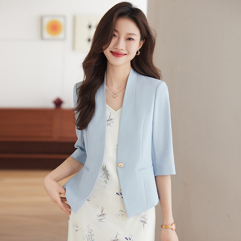 无领西装外套女夏季薄款七分袖2025新款高级感短款浅蓝色西服套裙