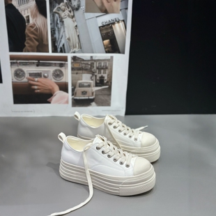 欧货IDO春款女鞋2026新款真皮厚底擦脏板鞋女百搭休闲松糕小白鞋