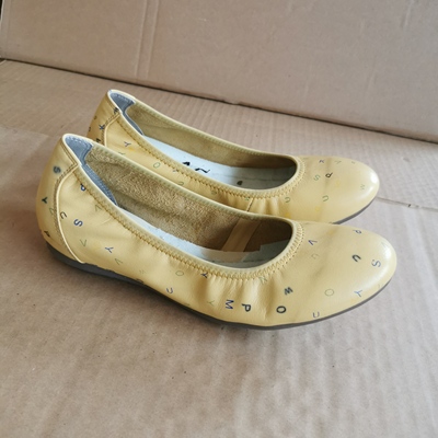 瑕疵清仓5302库存女鞋法式圆头平底单鞋女百搭浅口一脚蹬芭蕾舞鞋