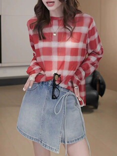 红色多巴胺格子薄款防晒罩衫长袖t恤女夏季2026新款减龄百搭上衣