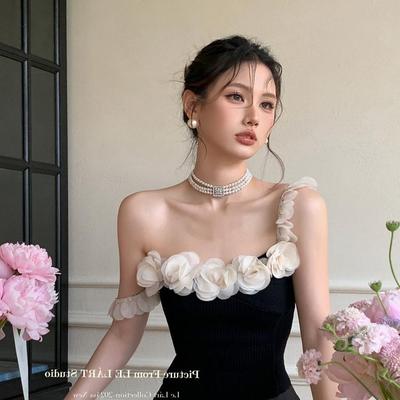 LARTEL夏季新款法式气质优雅纯欲风甜辣花瓣吊带背心短款上衣