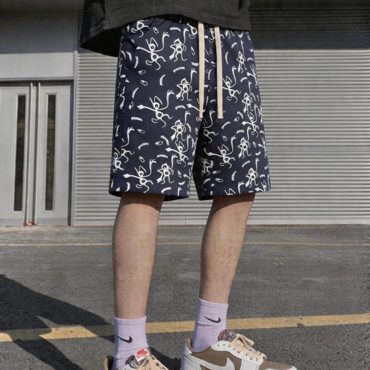 日常百搭抽象涂鸦印花短裤男女同款夏季薄款速干透气宽松运动中裤