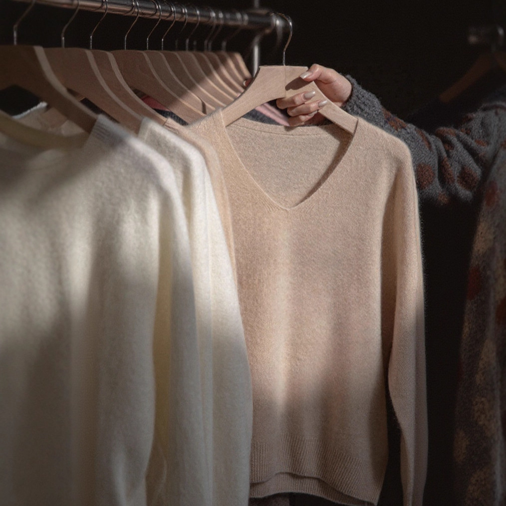 澳洲Tasmanian纱线100%羊毛衫拉毛濮院毛衫厂针织毛衣女源头厂家