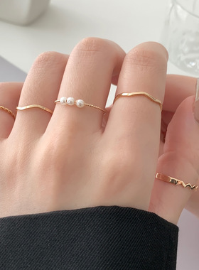 气质珍珠素圈戒指女复古设计时尚个性指环ins冷淡风手饰品组合女