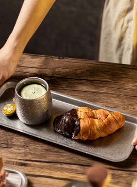 复古餐盘怀旧咖啡厅蛋糕甜品盘工业风不锈钢托盘长方形盘子高级感