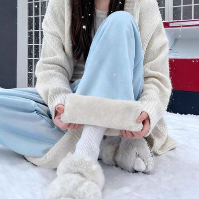 蓝色羊羔绒阔腿裤女秋冬2025新款小个子垂感奶芙加绒加厚防风裤子