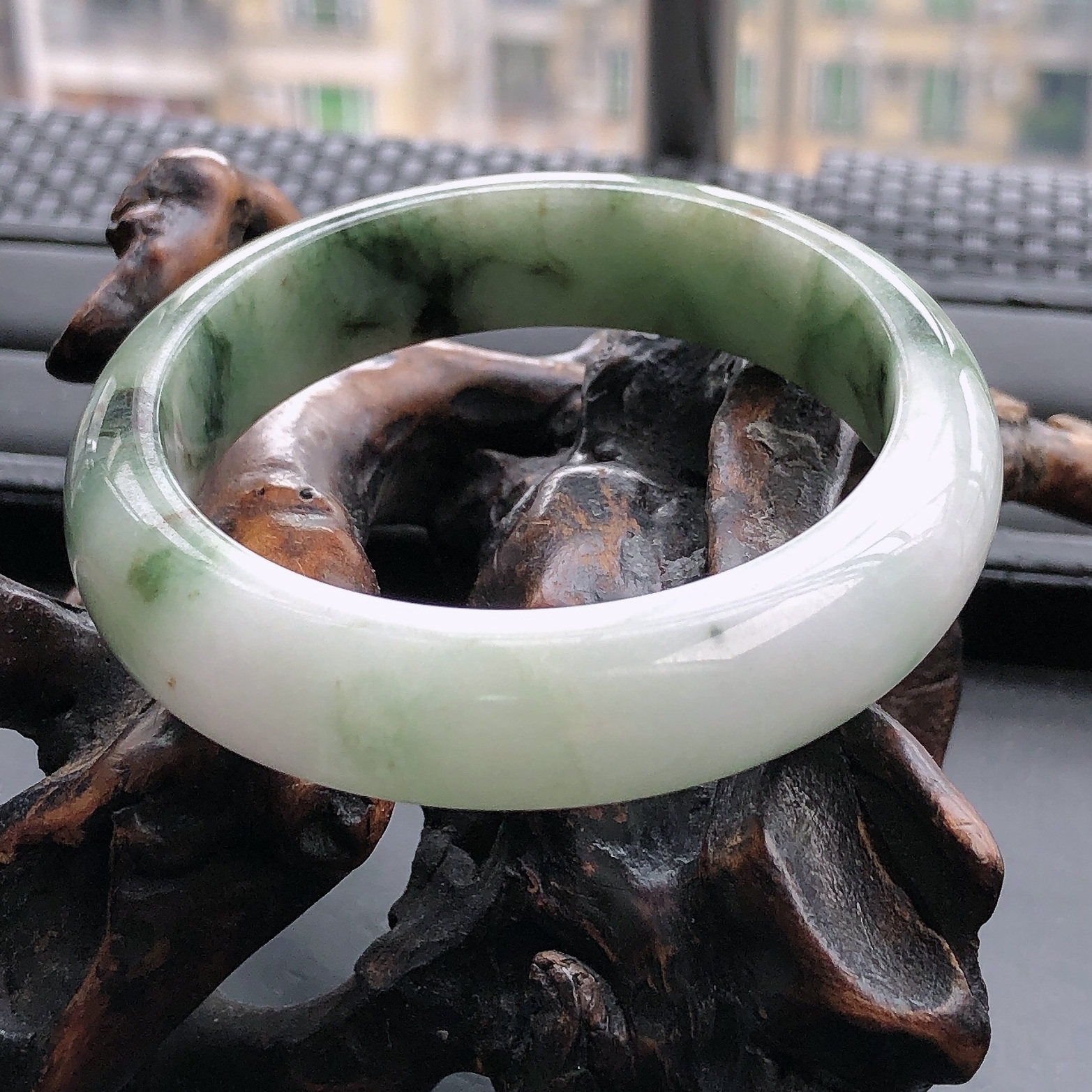 54圈缅甸天然翡翠A货正圈手镯