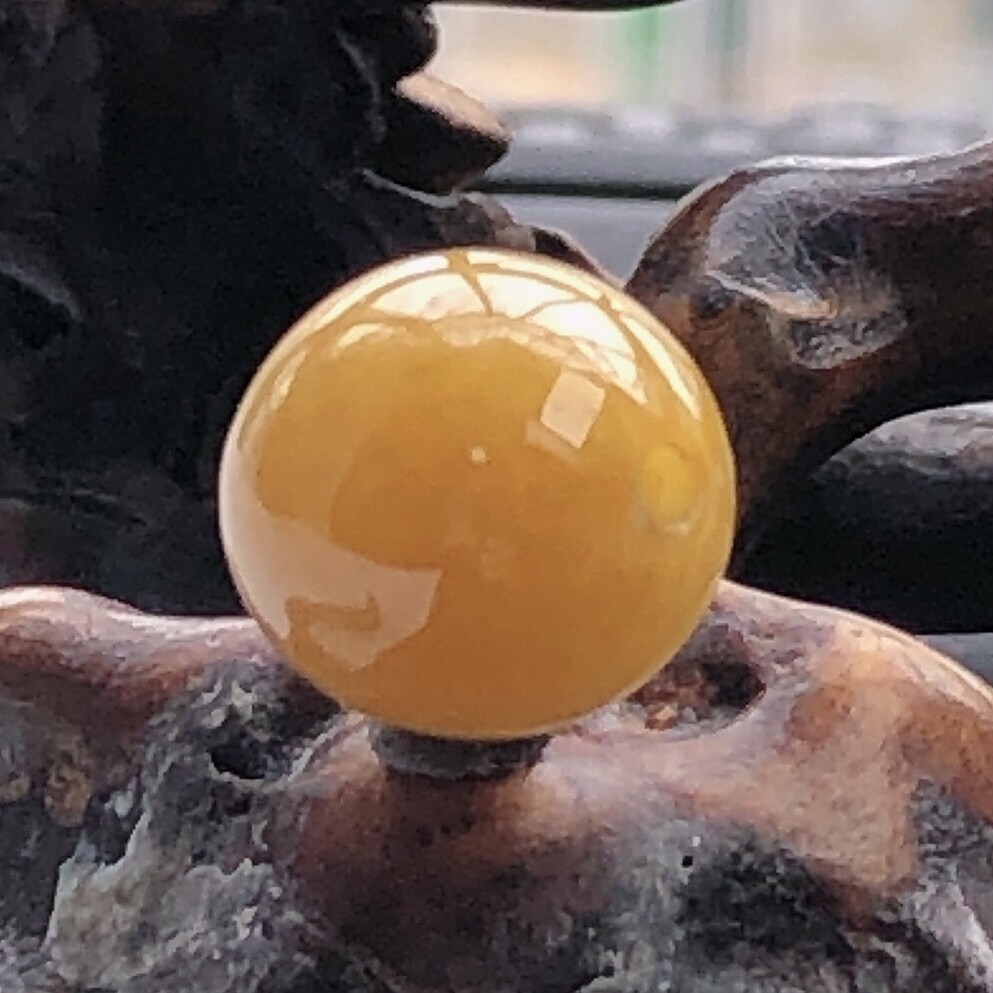 缅甸天然翡翠A货黄翡圆珠吊坠