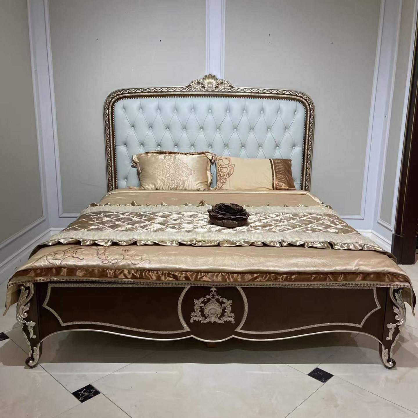 福溢家居法式实木雕花双人软包床欧式皮艺婚床主卧1.8米真皮大床