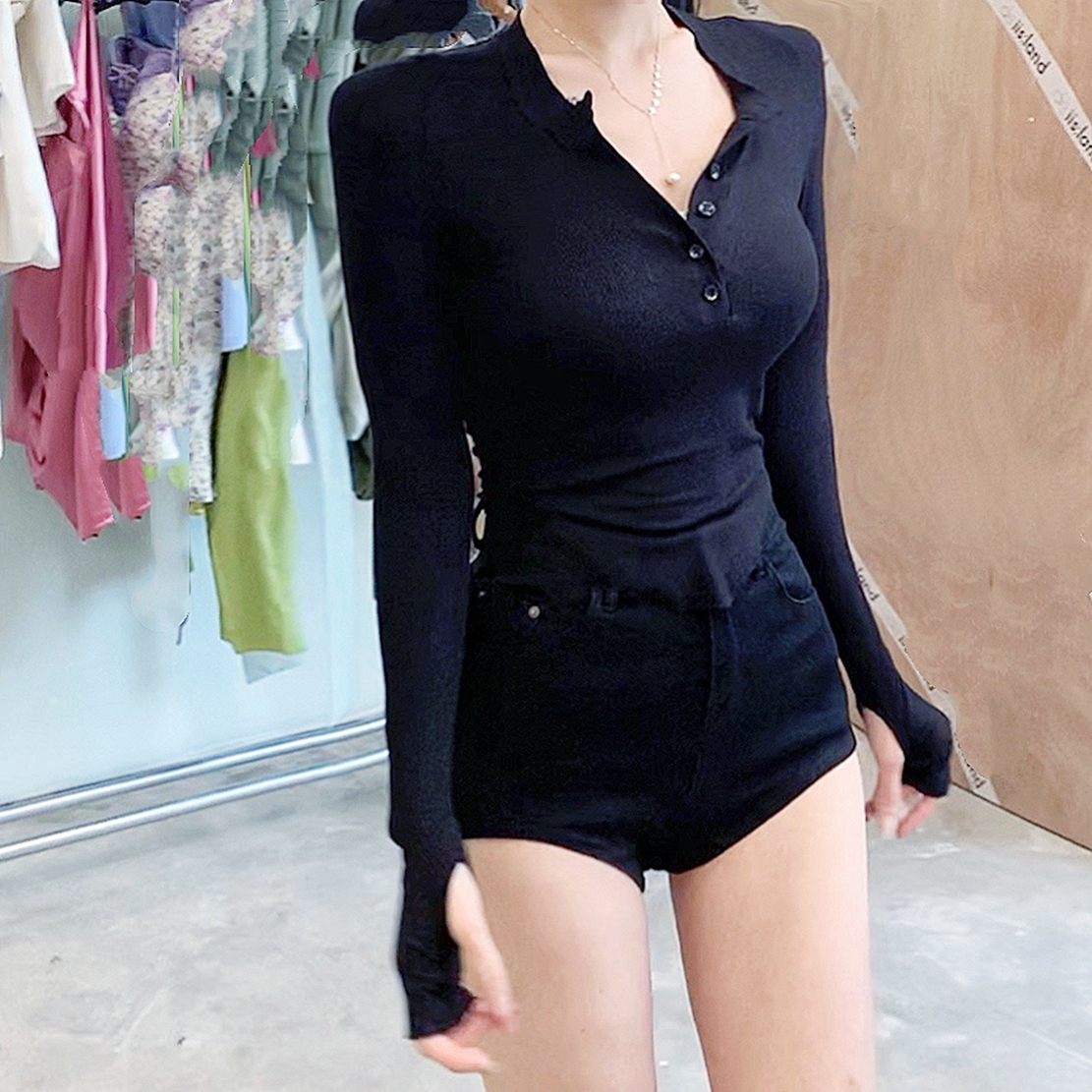 图图小有名气的纯色黑色高腰修身显瘦显腿长弹力短裤女大长腿牛仔