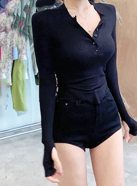 图图小有名气的纯色黑色高腰修身显瘦显腿长弹力短裤女大长腿牛仔