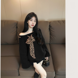 图图小有名气少女甜美慵懒风豹纹绑带宽松斜肩百搭休闲针织毛衣潮