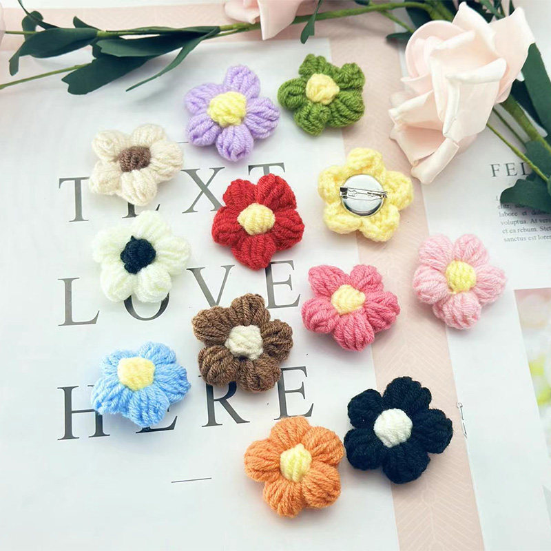 可爱小花朵毛线胸针手工针织泡芙花衣服别针饰品胸花衣服宝宝配饰,饰品/流行首饰/时尚饰品新,胸针,淘宝优惠券,粉丝福利购,淘宝优惠卷