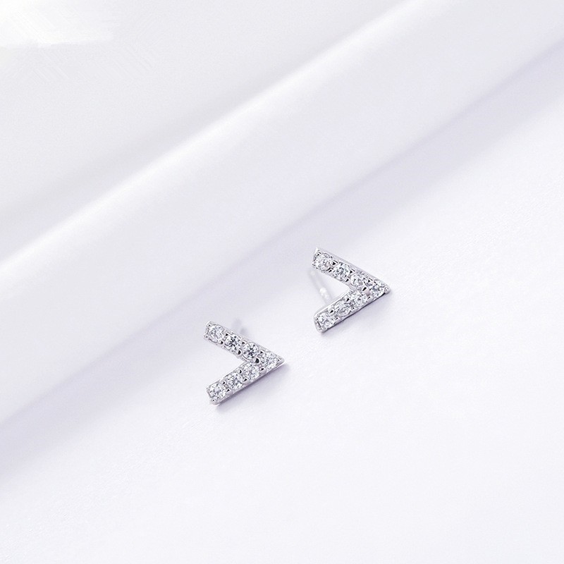 礼轩 S925纯银V型耳钉女养耳洞耳饰锆石耳环水钻睡觉免摘闪亮耳骨
