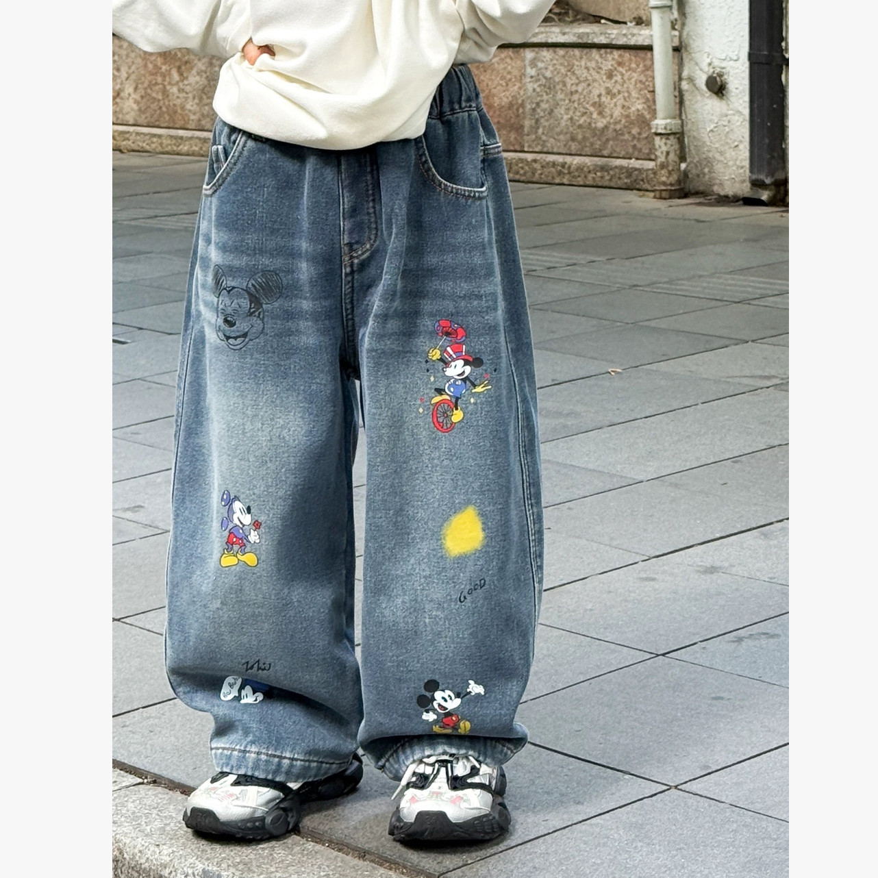 YL 880367 米奇一体绒牛仔裤