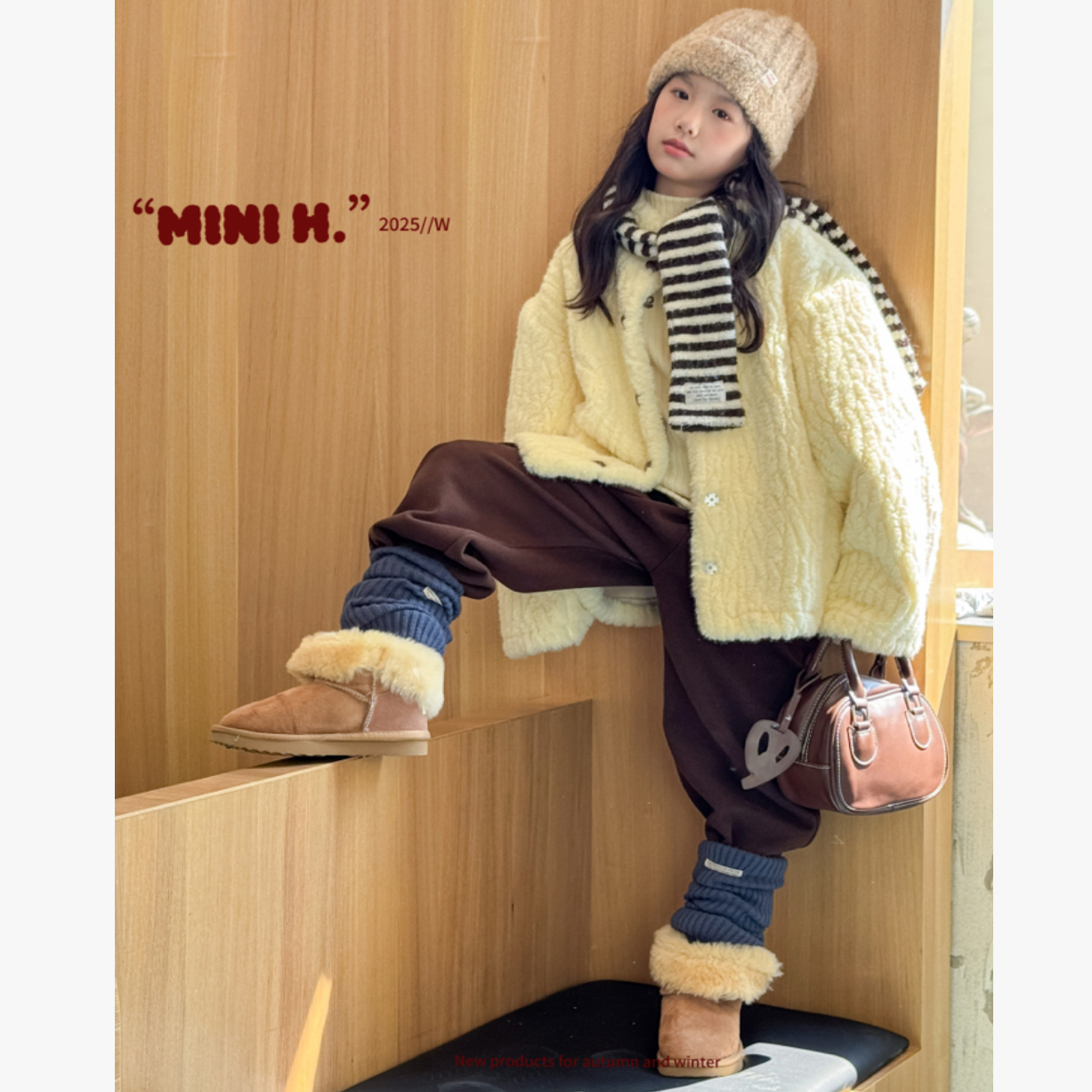 XAQ 078 毛毛衣外套