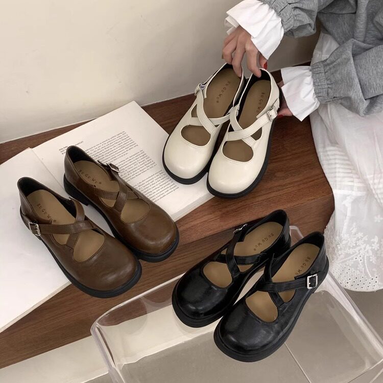 日系交叉带玛丽珍鞋学院风单鞋