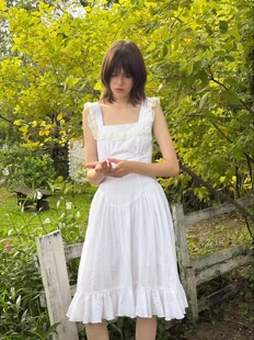 背心娃娃花边衬衣连衣裙 白色无袖 泰国潮牌 tohns