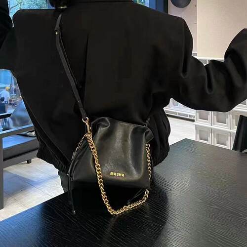 2025新款链条包时尚百搭水桶包